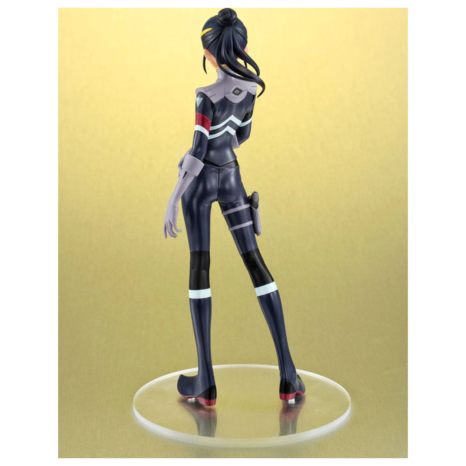 Mobile Suit Gundam GQuuuuuuX Lucrea Lite PVC Statue Nyaan Pilot Suit Ver. 20 cm          product photo