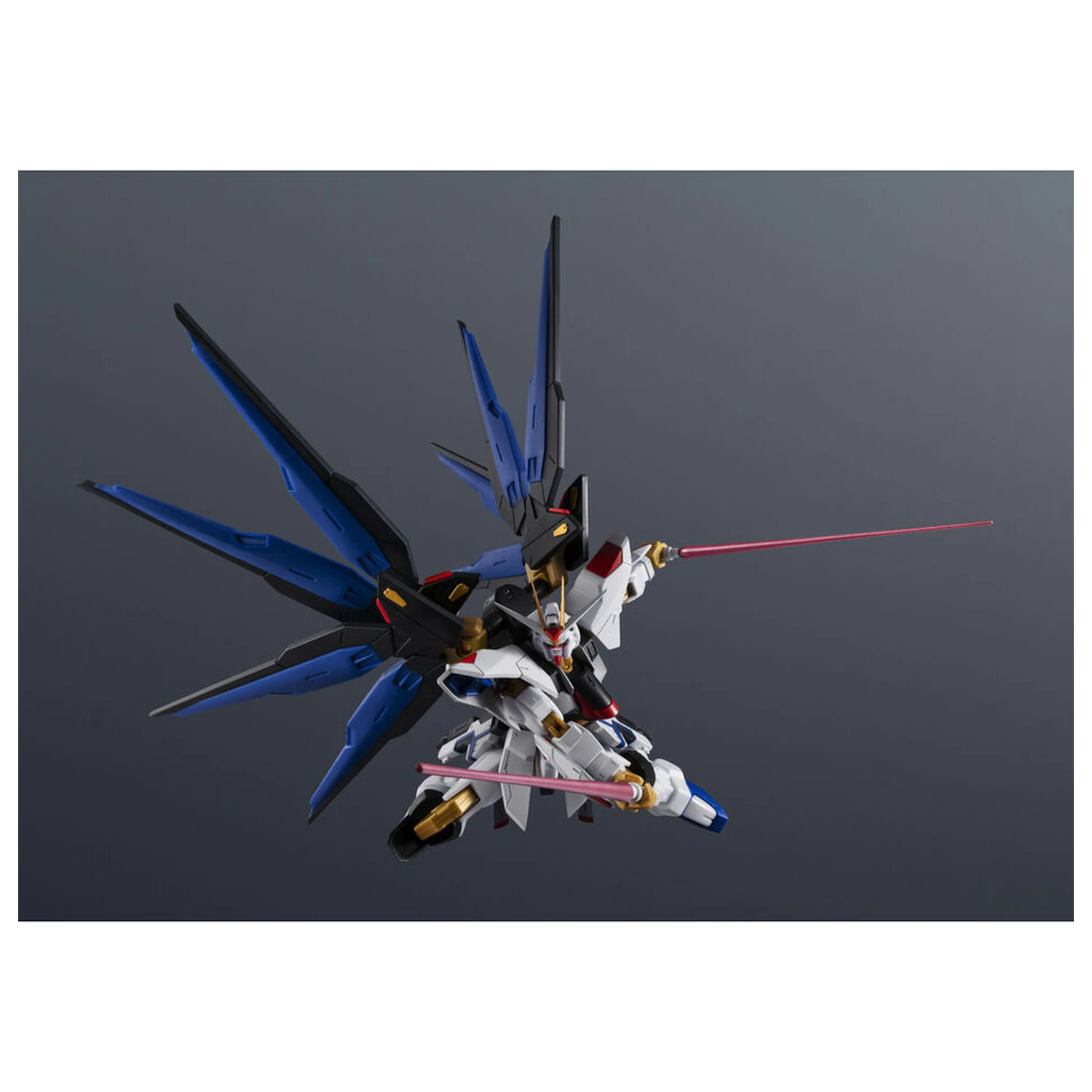 Mobile Suit Gundam SEED Destiny Gundam Universe ZGMF-X20A Strike Freedom Gundam Renewal figure 15cm product photo