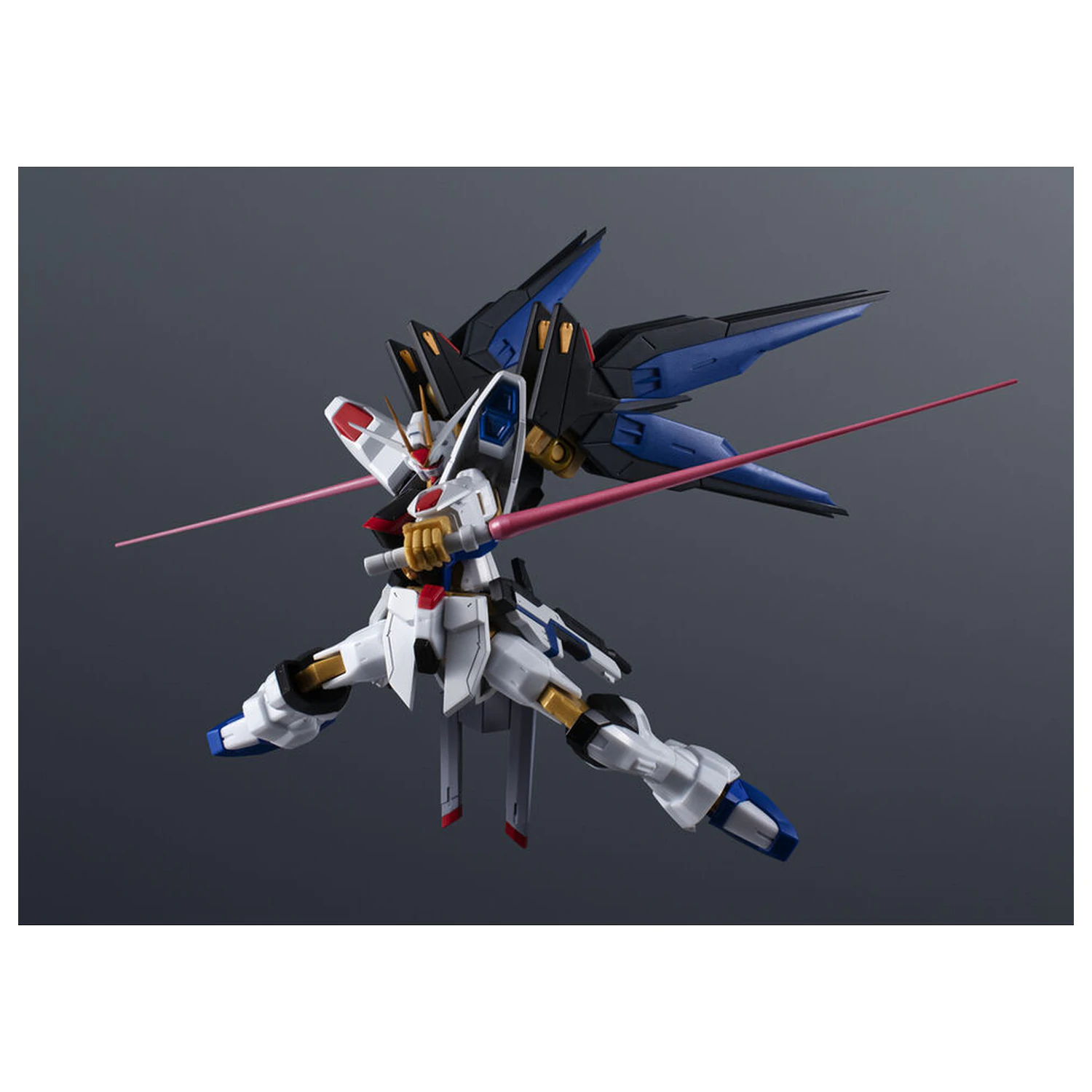 Mobile Suit Gundam SEED Destiny Gundam Universe ZGMF-X20A Strike Freedom Gundam Renewal figure 15cm product photo