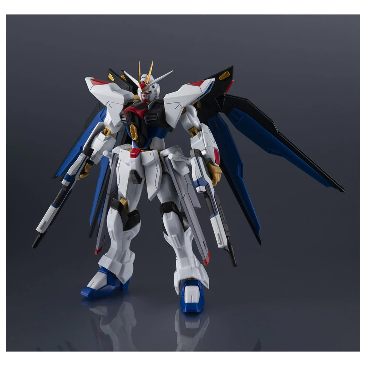 Mobile Suit Gundam SEED Destiny Gundam Universe ZGMF-X20A Strike Freedom Gundam Renewal figure 15cm product photo