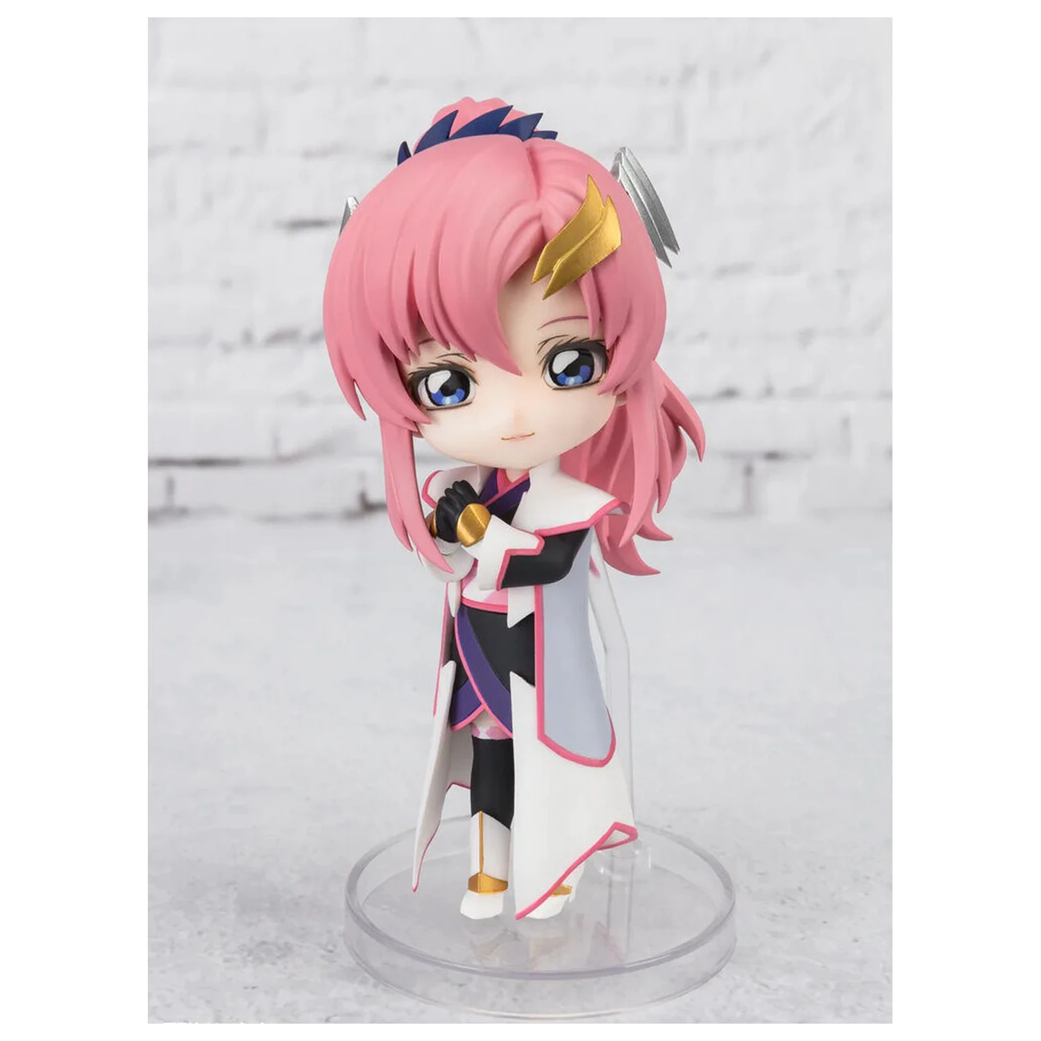Mobile Suit Gundam SEED Freedom Figuarts mini Lacus Clyne figure 9cm product photo