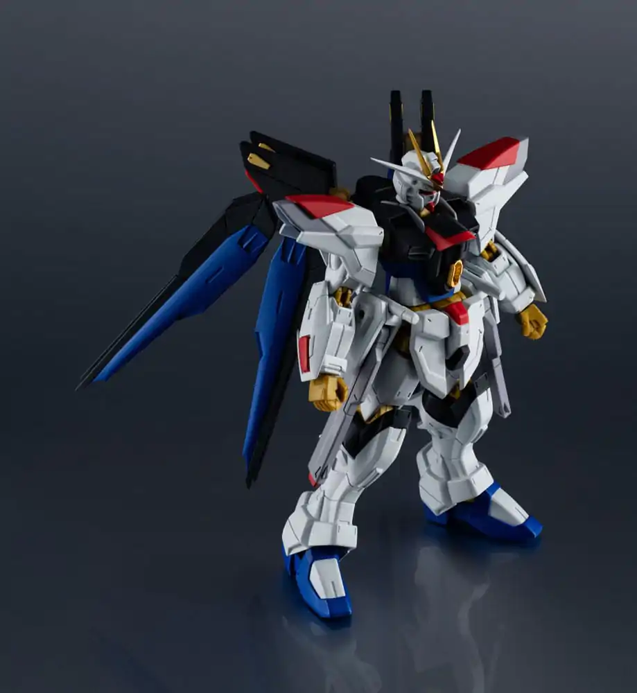 Mobile Suit Gundam Seed Gundam Universe Action Figure ZGMF/A-262B Strike Freedom Gundam Type II 15 cm product photo
