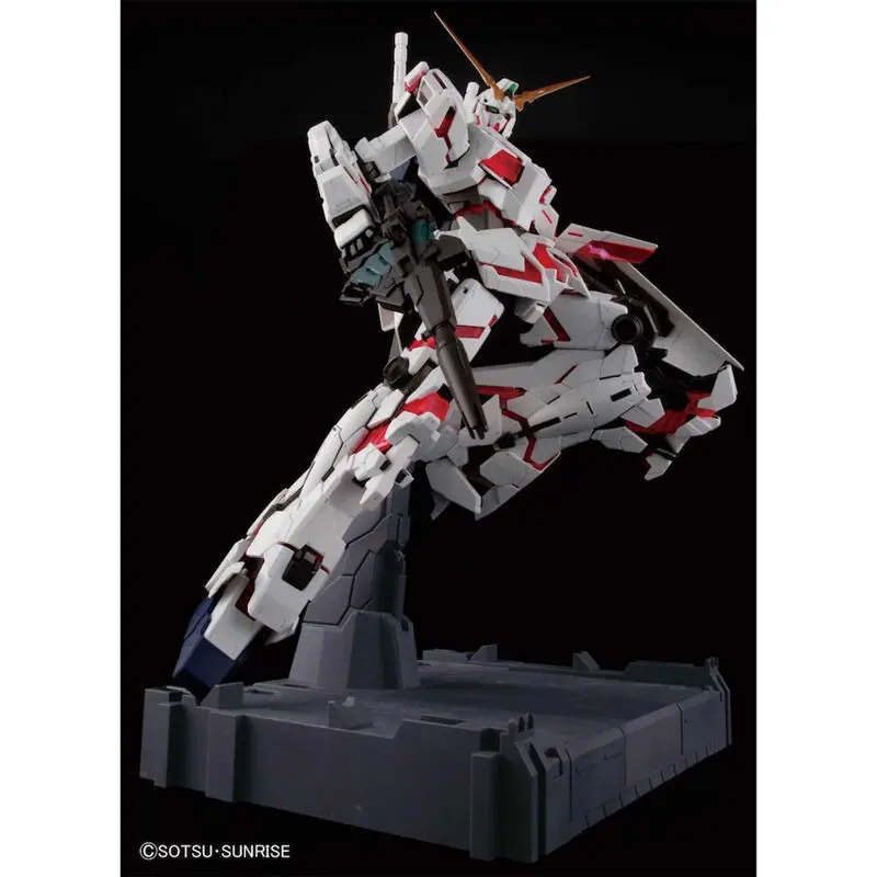 Mobile Suit Gundam Unicorn RX-0 Gundam Unicorn Model Kit figure product photo
