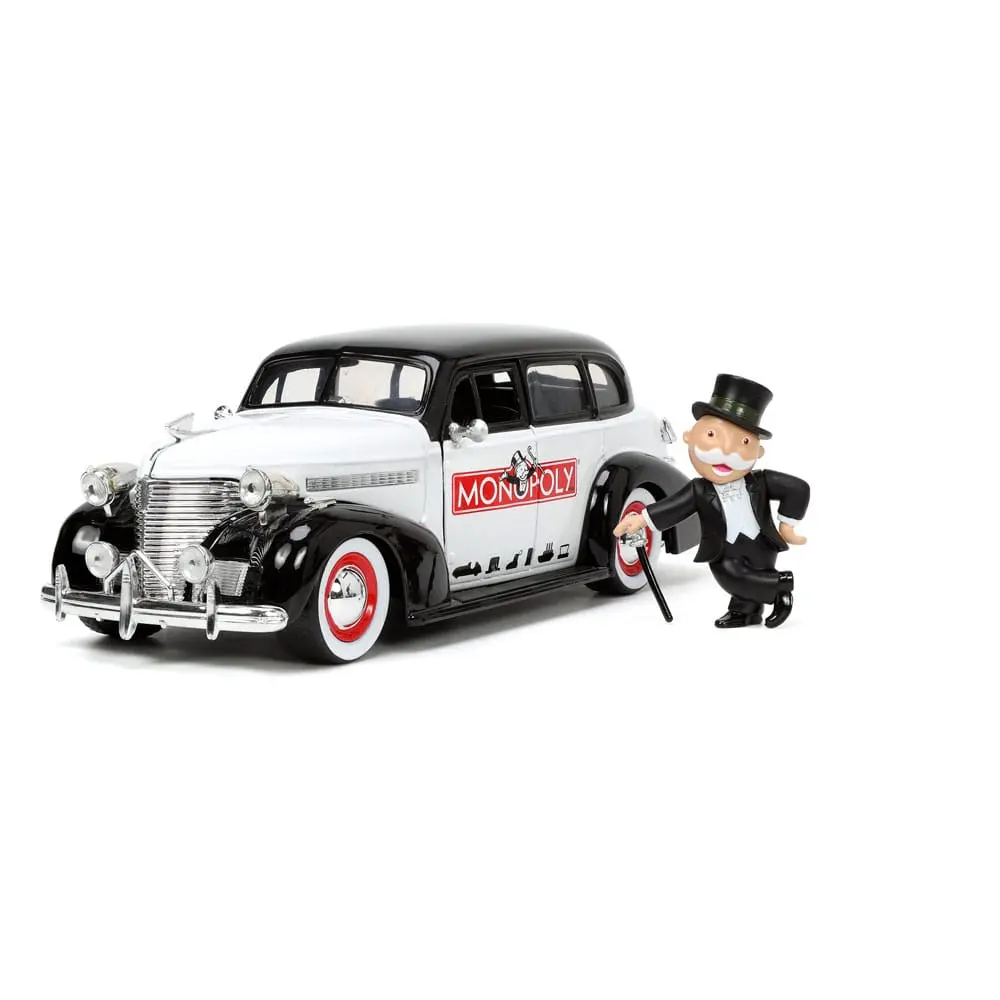 Monopoly Hollywood Rides Diecast Model 1/24 1939 Chevrolet Master Deluxe with Monopoly Figur product photo