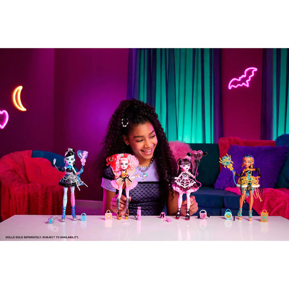 Monster High Scary Sweet Birthday 1600 Draculaura doll product photo