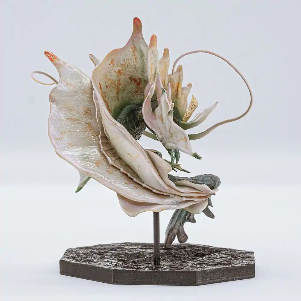 Monster Hunter PVC Statue CFB Creators Model Amatsu 13 cm product photo