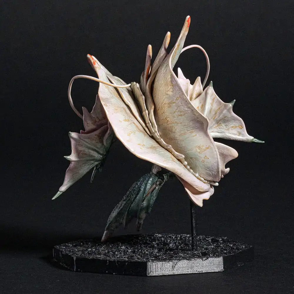 Monster Hunter PVC Statue CFB Creators Model Amatsu 13 cm product photo
