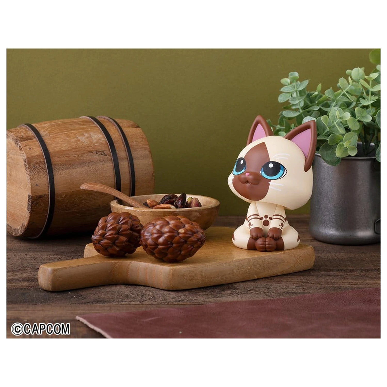 Monster Hunter Look Up PVC Figure Airou 11 cm product photo