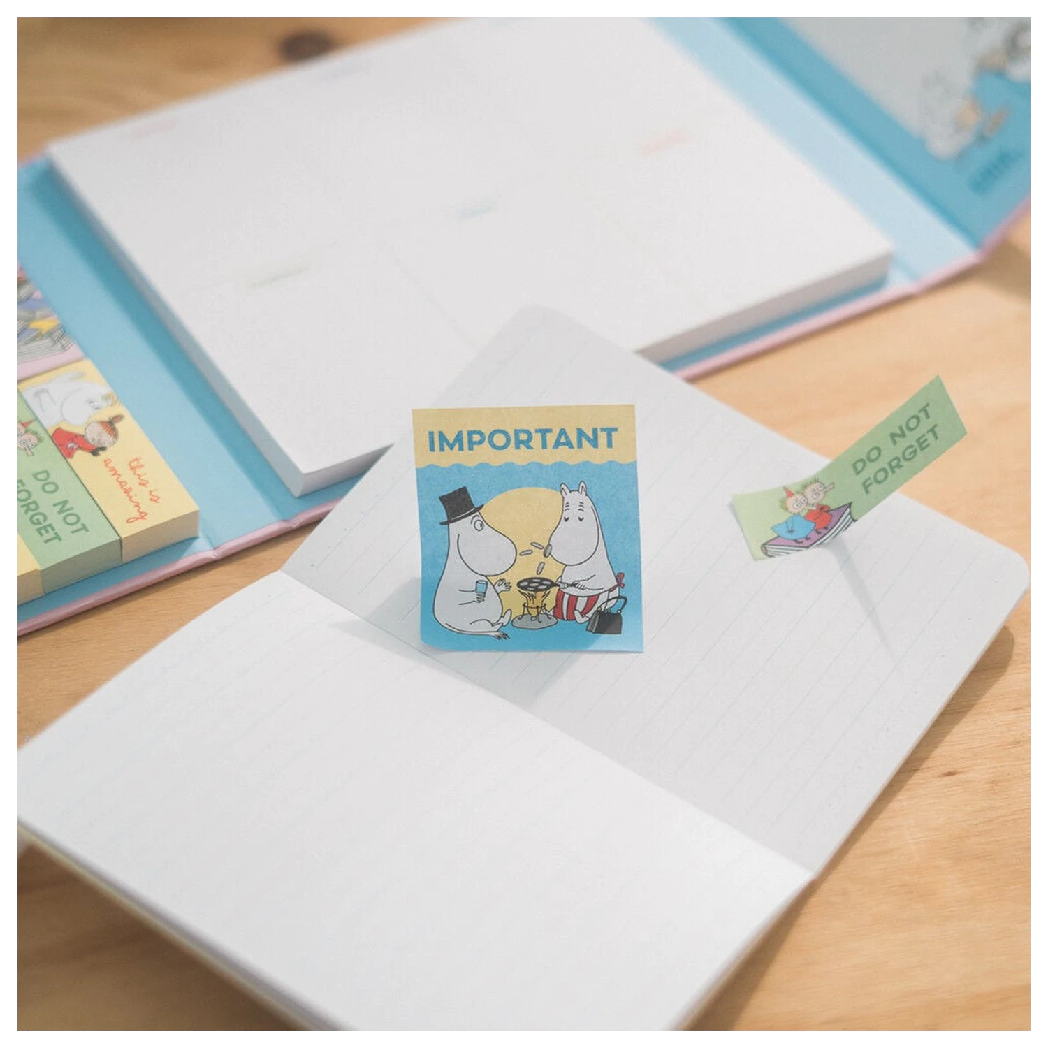 Moomin weekly planner with sticky notes product photo