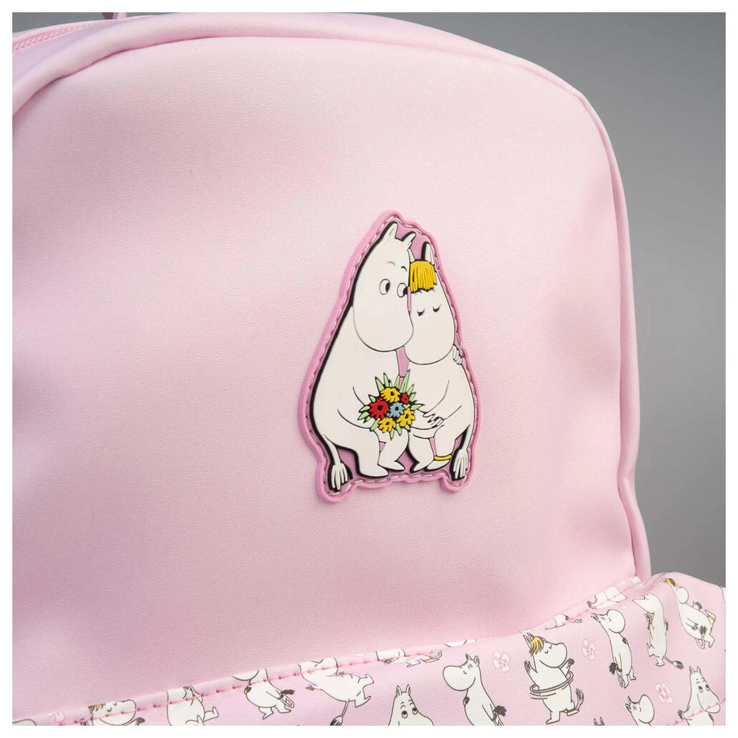 Moomin backpack product photo
