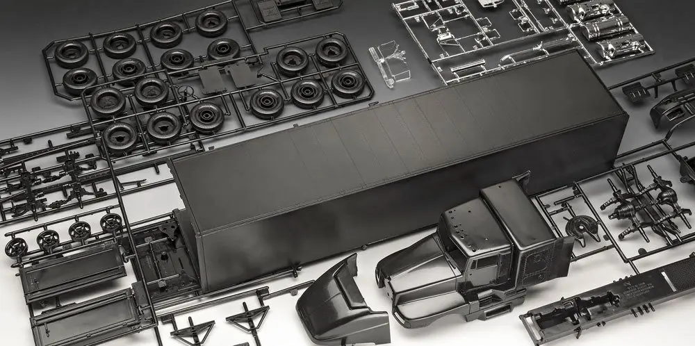 Motorhead Model Kit 1/32 Tour Truck 55 cm product photo