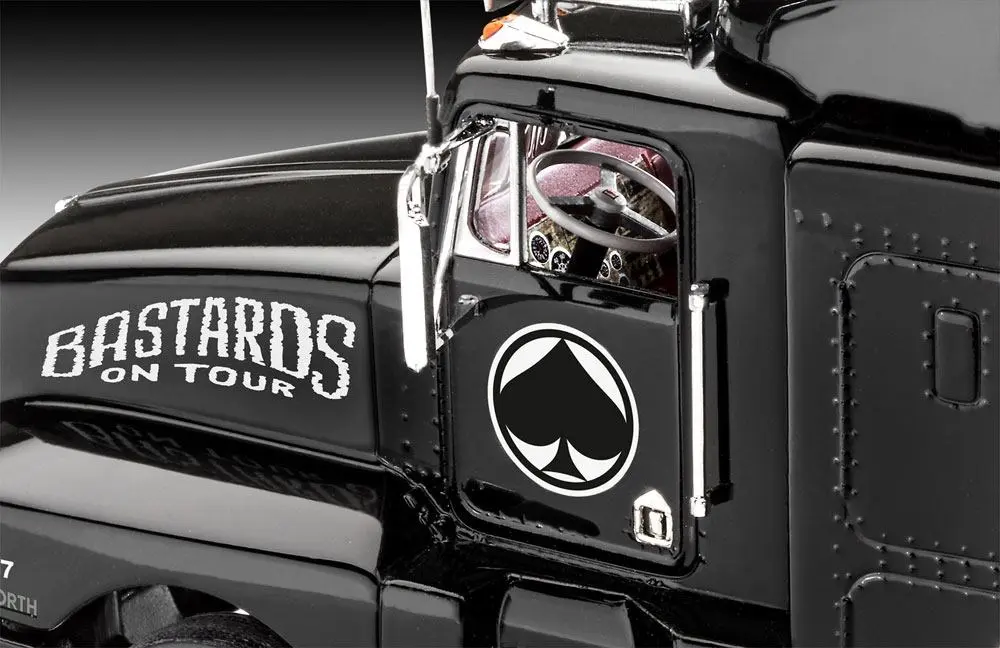 Motorhead Model Kit 1/32 Tour Truck 55 cm product photo