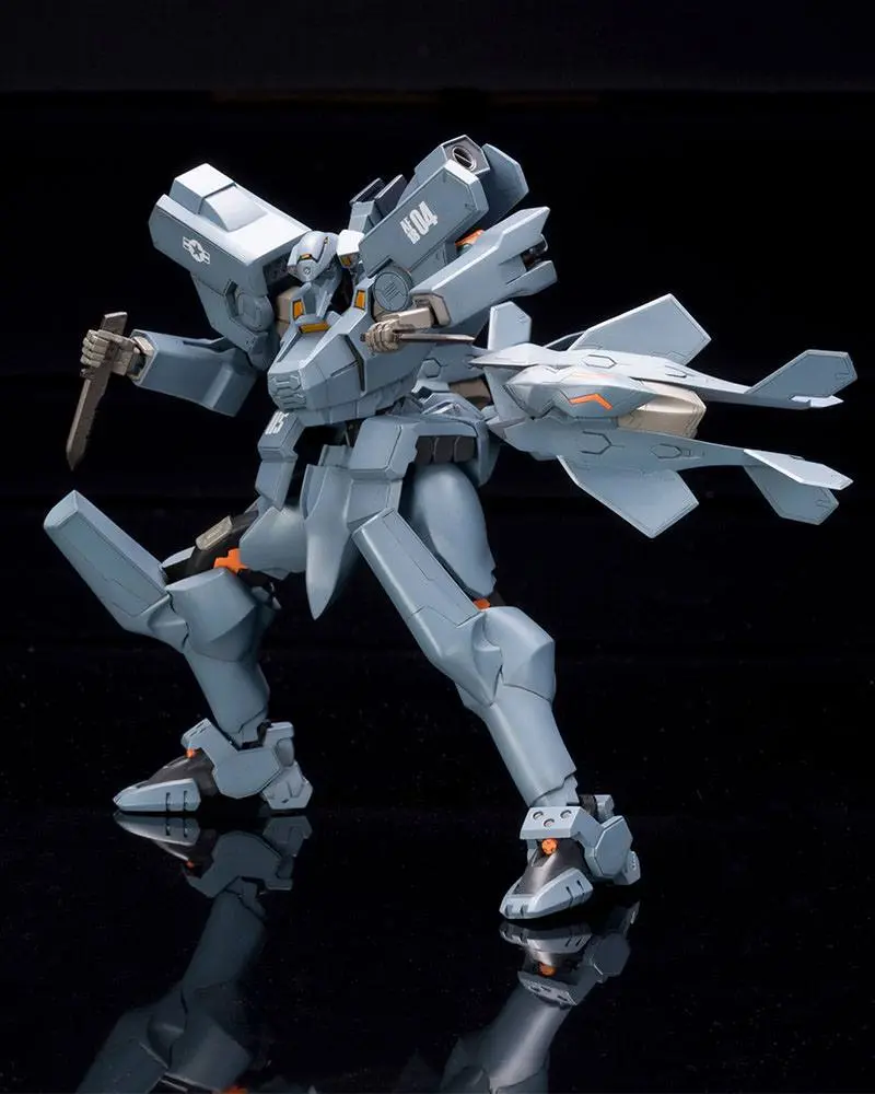 Muv-Luv Alternative Plastic Model Kit 1/144 F-15E Strike Eagle 14 cm product photo
