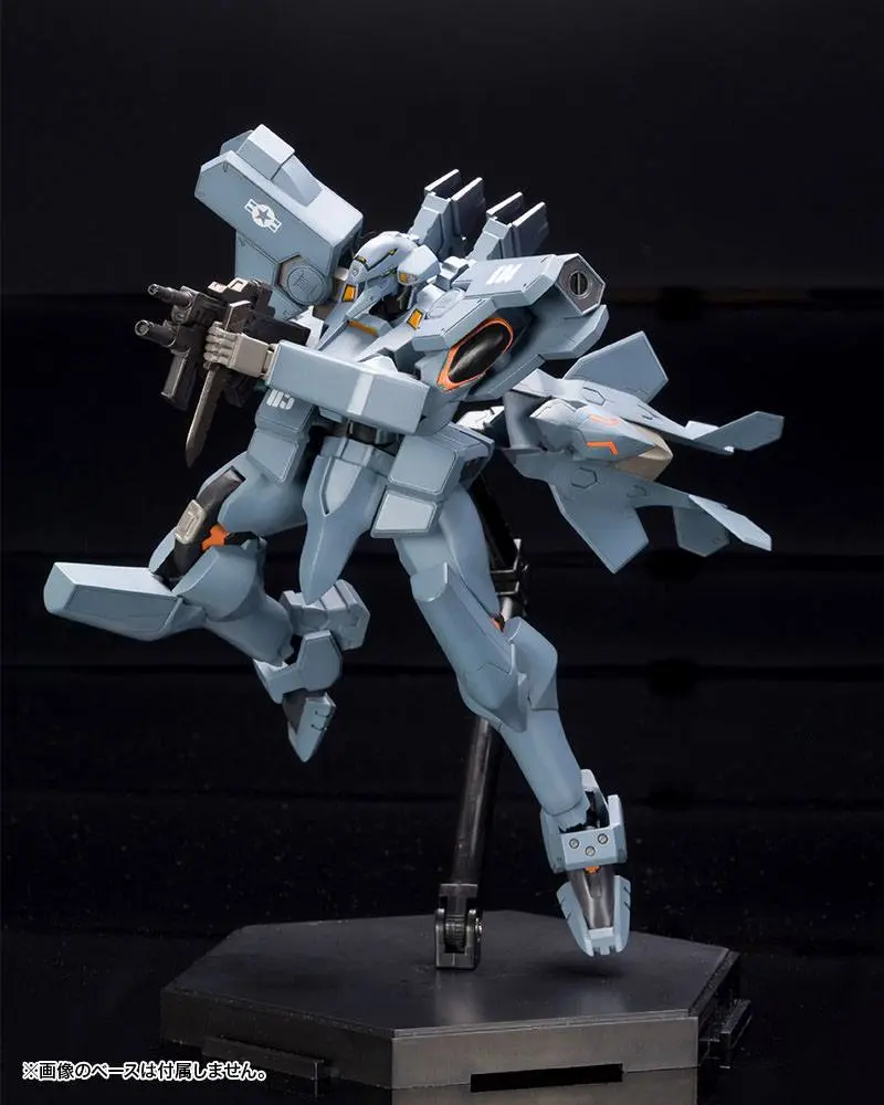 Muv-Luv Alternative Plastic Model Kit 1/144 F-15E Strike Eagle 14 cm product photo