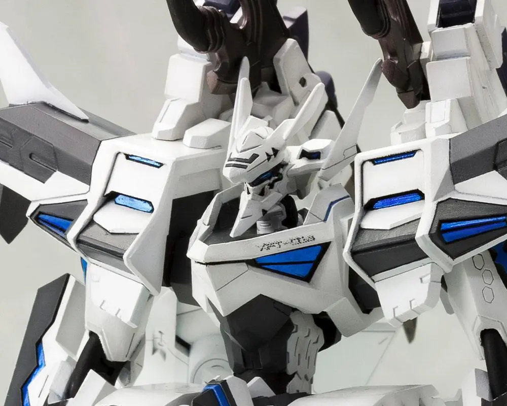 Muv-Luv Alternative Plastic Model Kit 1/144 Shiranui 2nd Phase 2 Yuya Bridges Ki 14 cm product photo