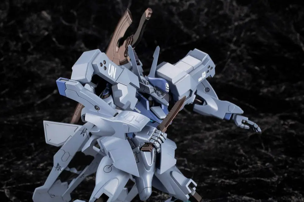 Muv-Luv Alternative Plastic Model Kit 1/144 Shiranui Isumi Valkyries 14 cm product photo