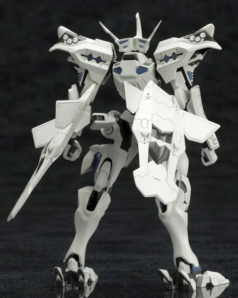 Muv-Luv Alternative Plastic Model Kit 1/144 Takemikaduchi Type-00A 14 cm product photo