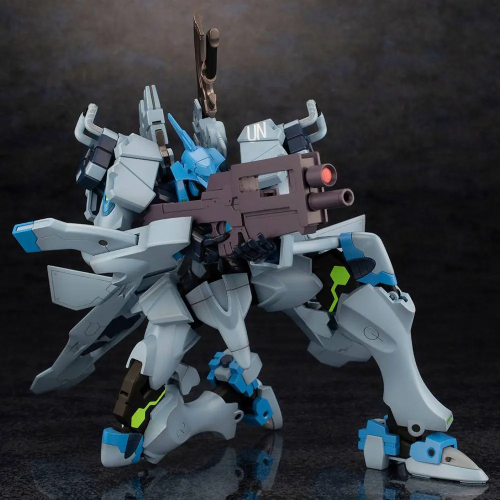 Muv-Luv Alternative Plastic Model Kit Fubuki 18 cm product photo