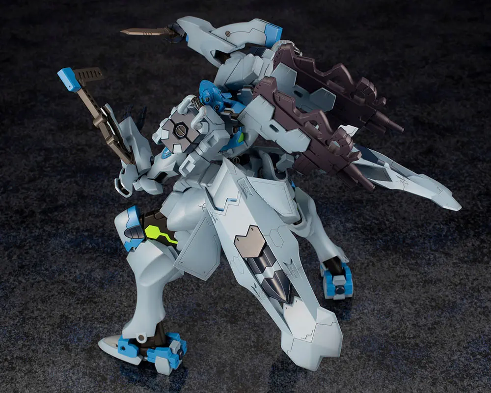 Muv-Luv Alternative Plastic Model Kit Fubuki 18 cm product photo