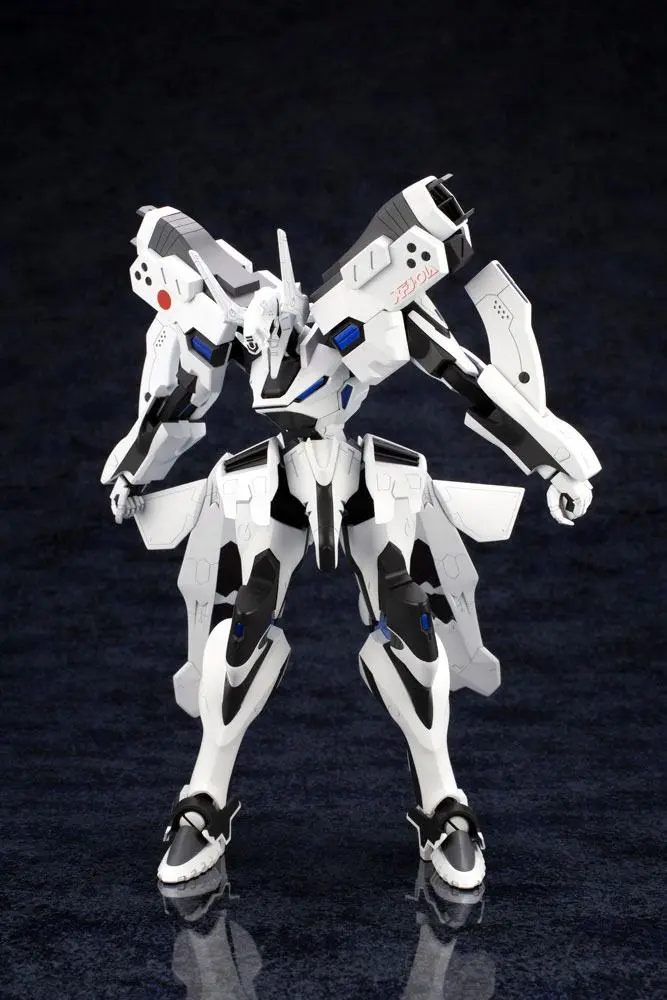 Muv-Luv Alternative Total Eclipse Plastic Model Kit Shiranui Second Yuya Bridges KI Ver. 1.5 18 cm product photo