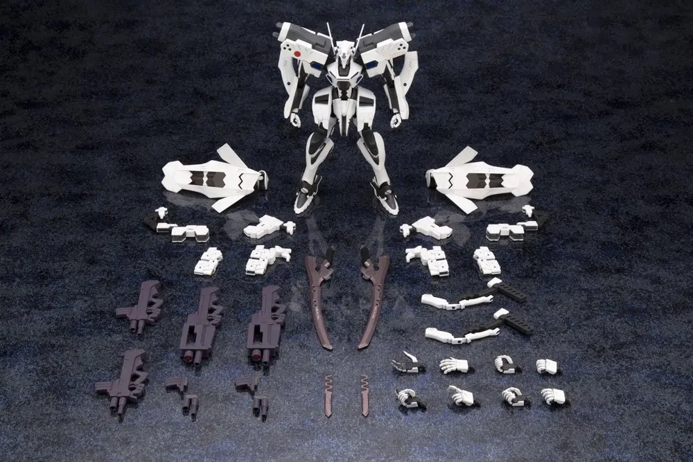 Muv-Luv Alternative Total Eclipse Plastic Model Kit Shiranui Second Yuya Bridges KI Ver. 1.5 18 cm product photo