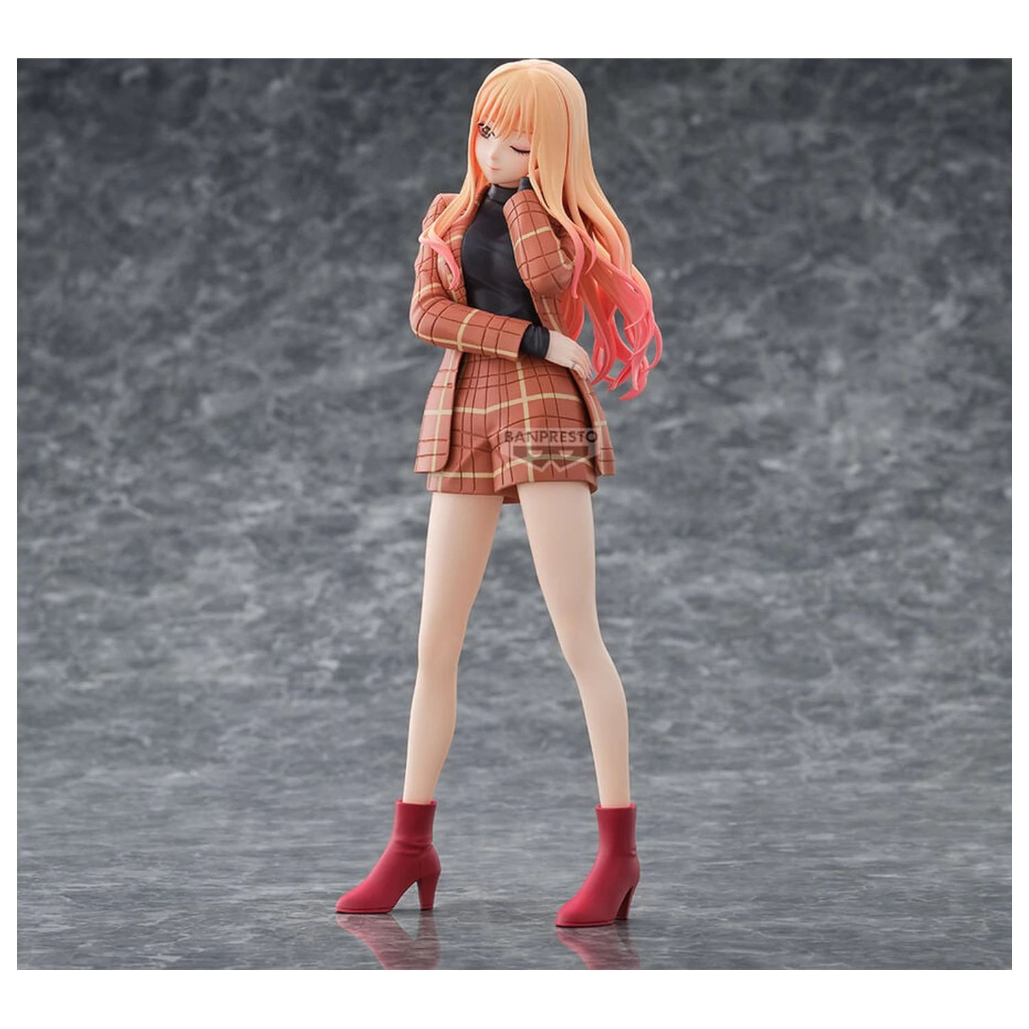 My Dress-Up Darling Glitter Glamours Marin Kitagawa figure 25cm product photo