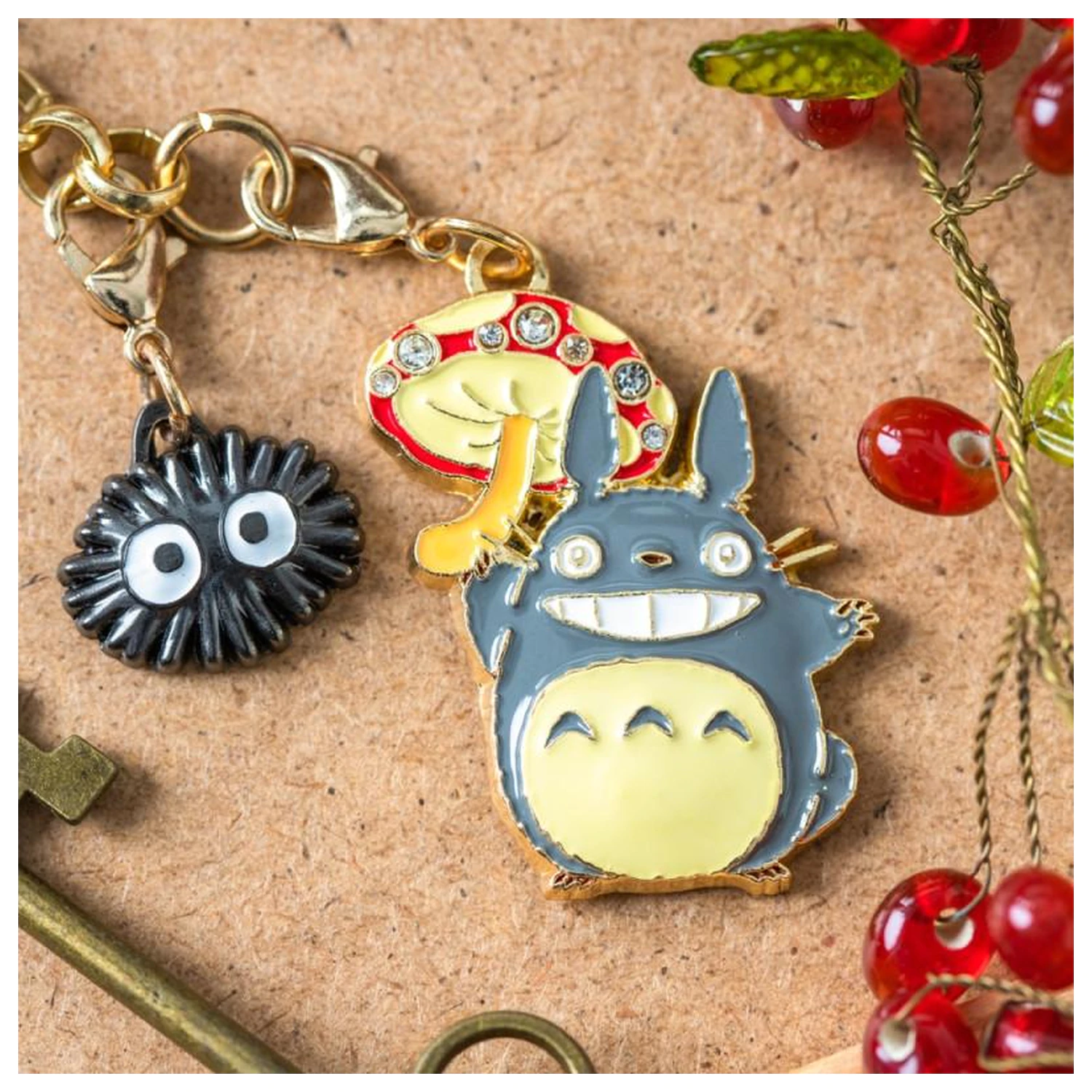 My Neighbor Totoro Grey Totoro & Mushroom Chainette charms product photo