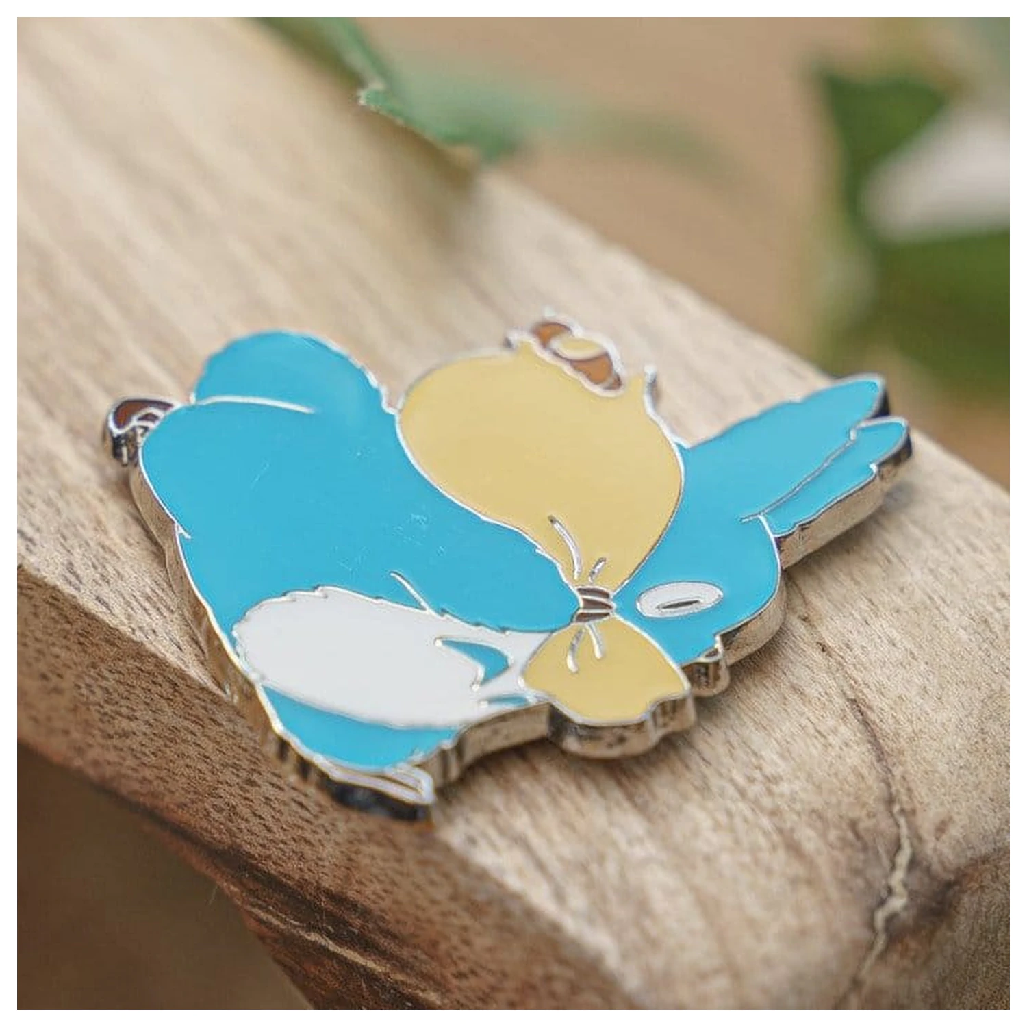 My Neighbor Totoro Magnet Middle Totoro Silhouette Run product photo