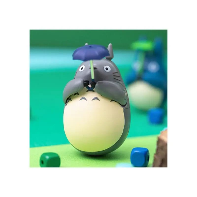 My Neighbor Totoro Round Bottomed Figurine Big Totoro with leaf 7 cm product photo