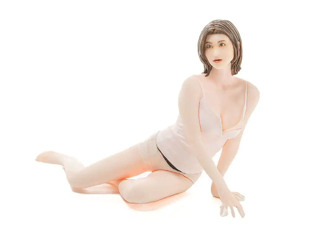 Naked Angel Plastic Model Kits 1/20 PLAMAX Suzume Mino 8 cm product photo