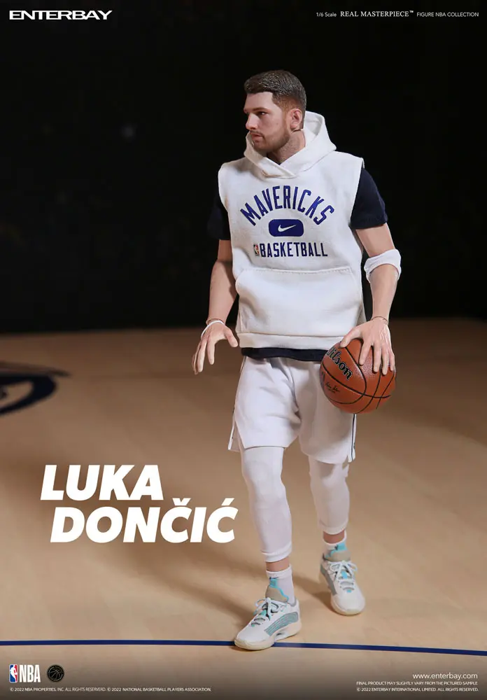 NBA Collection Real Masterpiece Action Figure 1/6 Luka Doncic 30 cm termékfotó