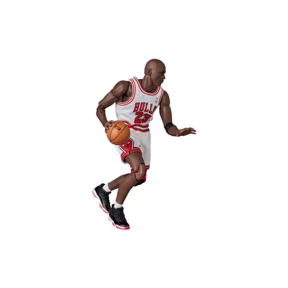 NBA MAFEX Action Figure Michael Jordan - Chicago Bulls HOME 17 cm termékfotó