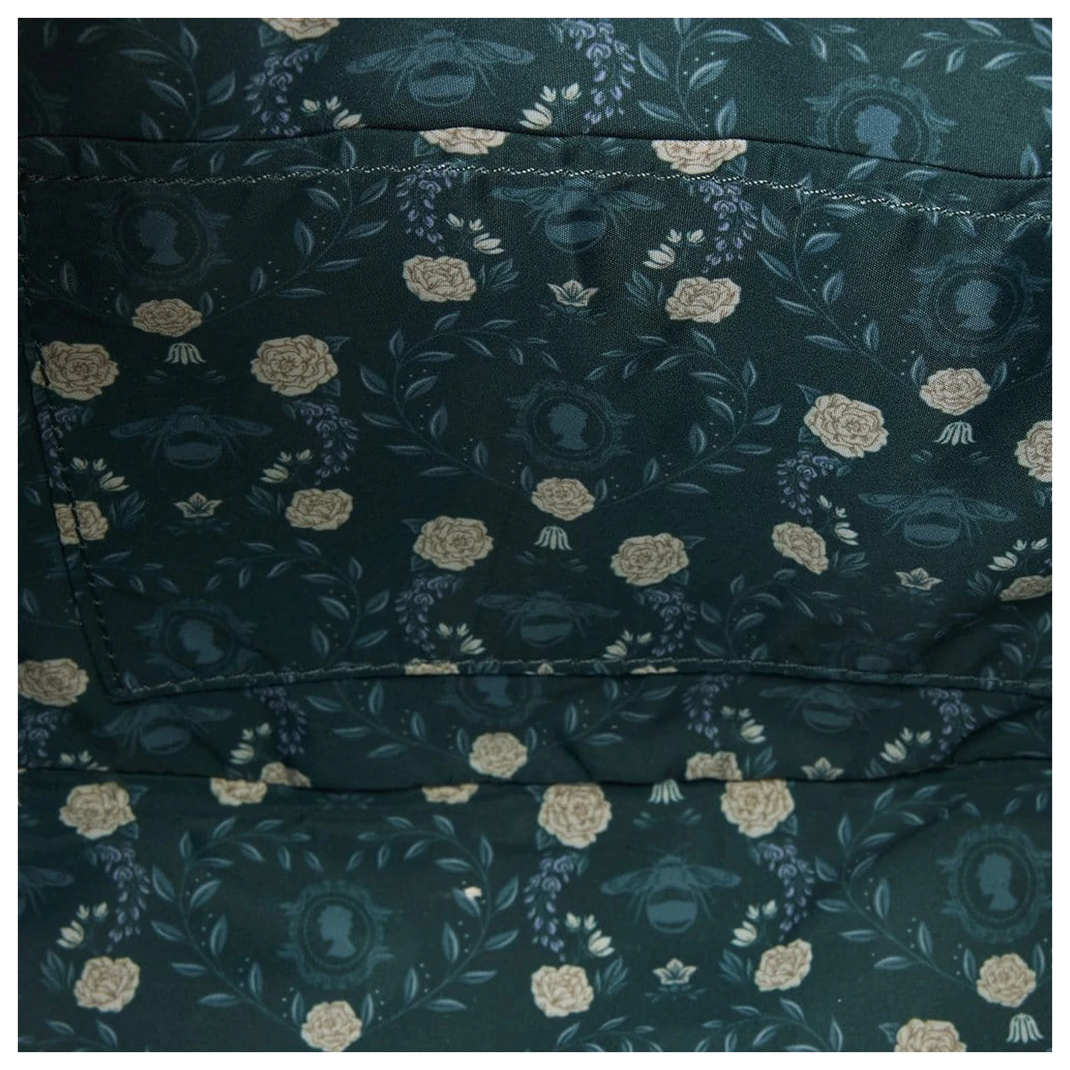 Netflix by Loungefly Handbag Bridgerton Fan product photo