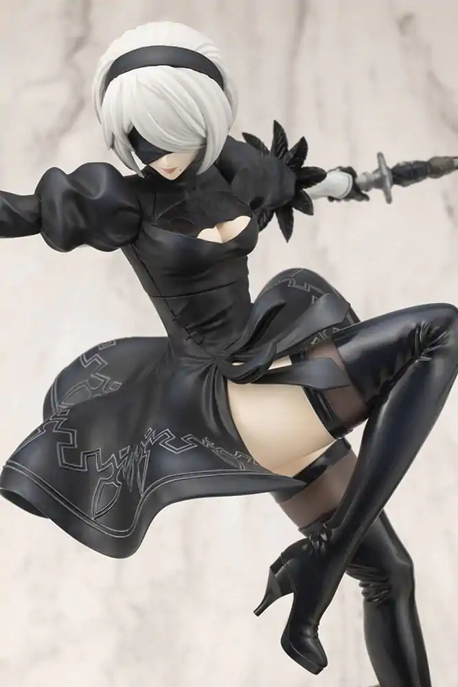 Nier:Automata Ver. 1.1a ARTFX J Statue 1/8 2B 24 cm termékfotó