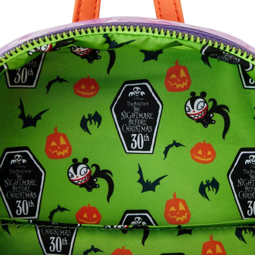Nightmare Before Christmas by Loungefly Backpack Scary Teddy Present termékfotó