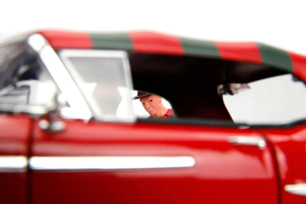 Nightmare on Elm Street Diecast Model American Horror Rides 1/24 1958 Cadillac with Figure product photo