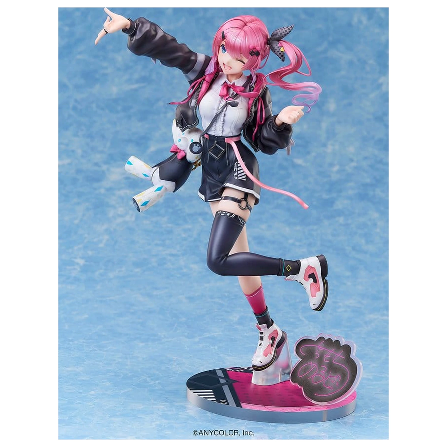 Nijisanji PVC Figure 1/7 Kuramochi Melto 26 cm product photo