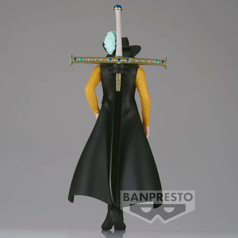 One Piece Dracule Mihawk The Shukko figure 16cm termékfotó