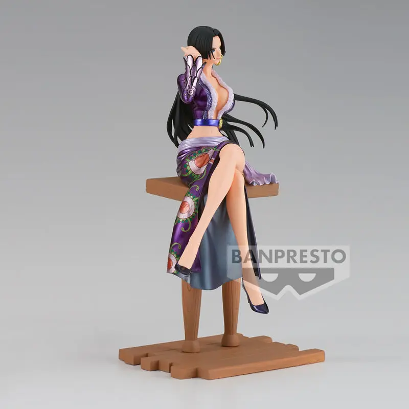 One Piece Grandline Journey Boa Hancock figure 20cm	
 product photo