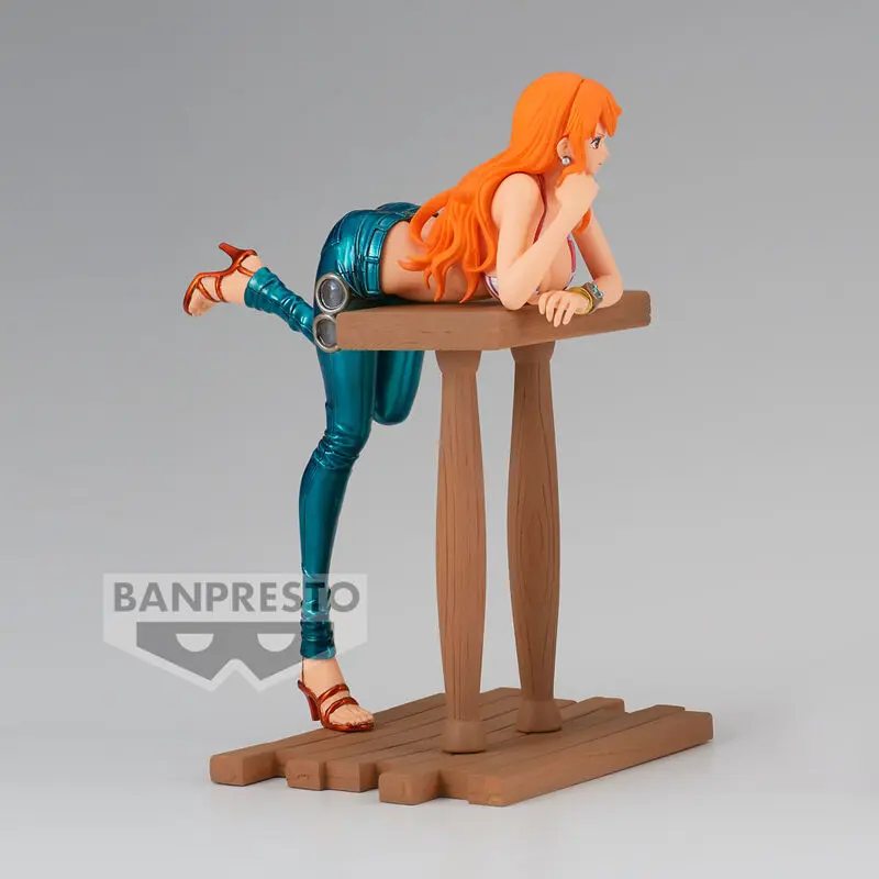 One Piece Grandline Journey Nami figure 17cm	
 product photo