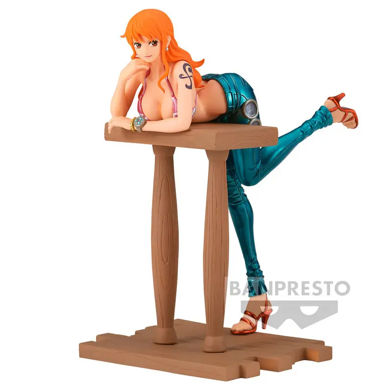 One Piece Grandline Journey Nami figure 17cm	
 product photo