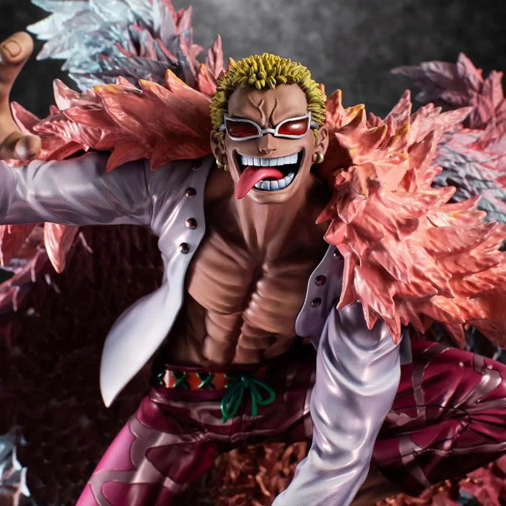 One Piece Excellent Model P.O.P PVC Statue SA-Maximum Heavenly Demon Donquixote Doflamingo 35 cm termékfotó