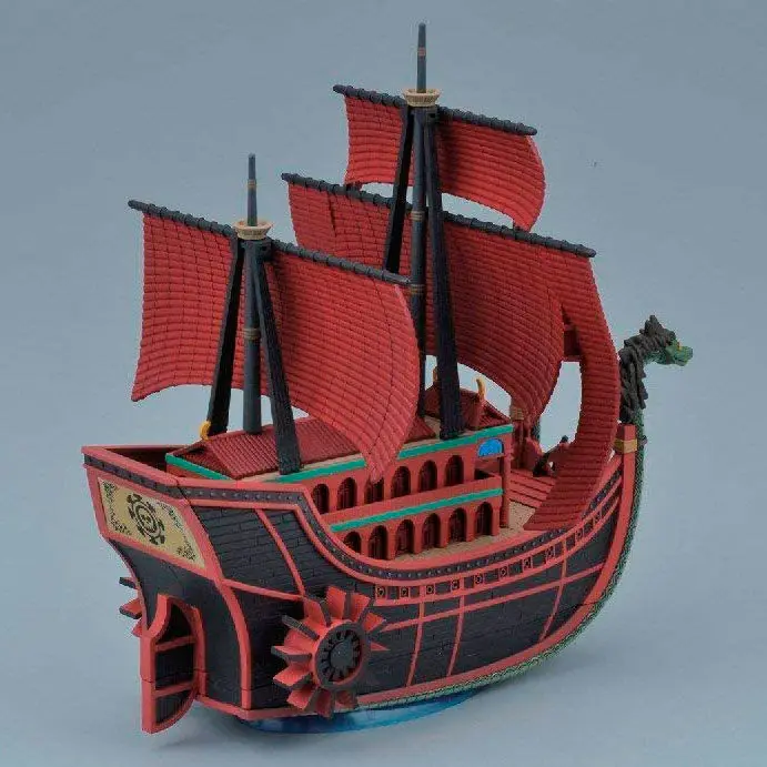 One Piece Kuja Pirates Ship Model Kit figure 15cm product photo