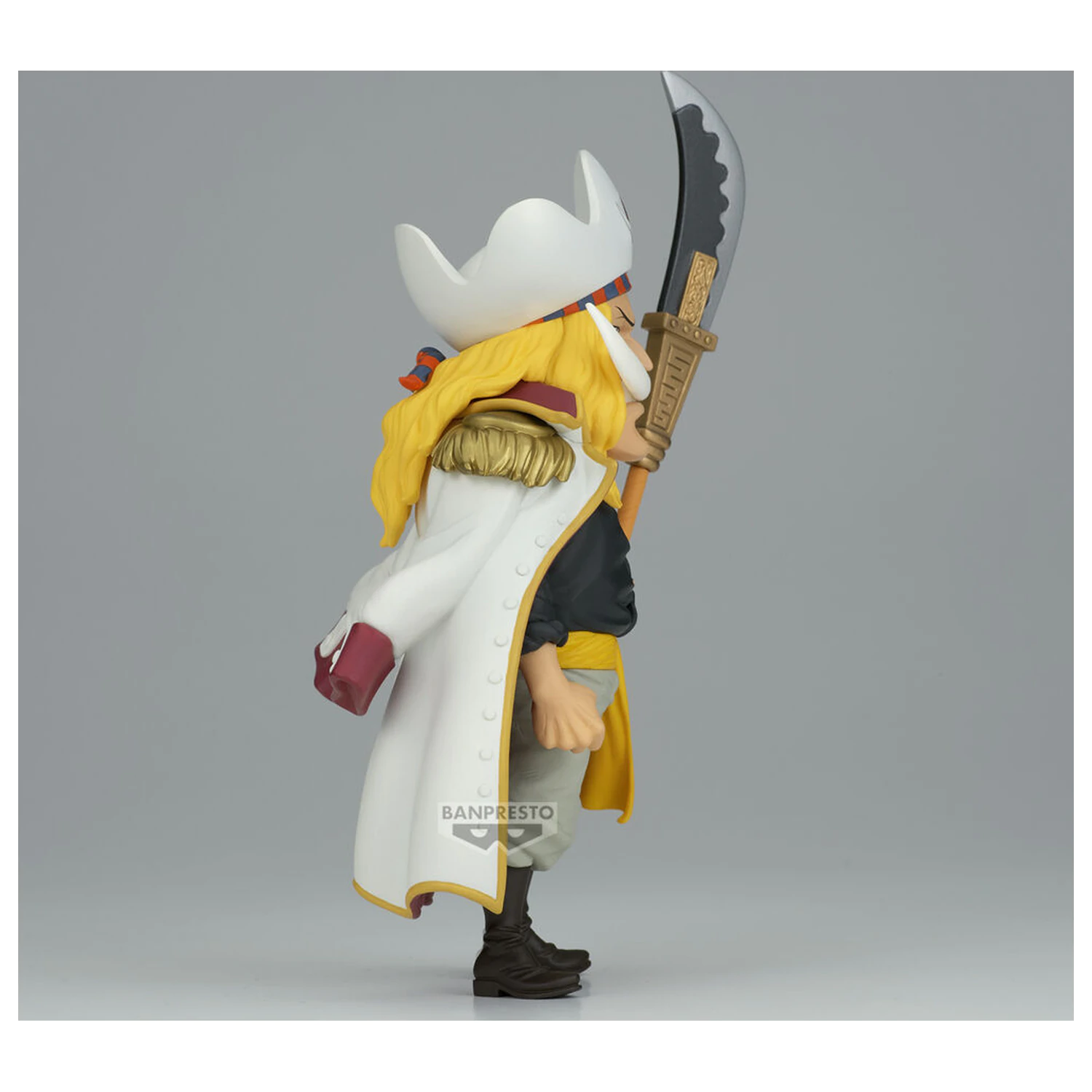 One Piece Mega World Collectable God Valley Incident Edward Newgate figure 17cm product photo