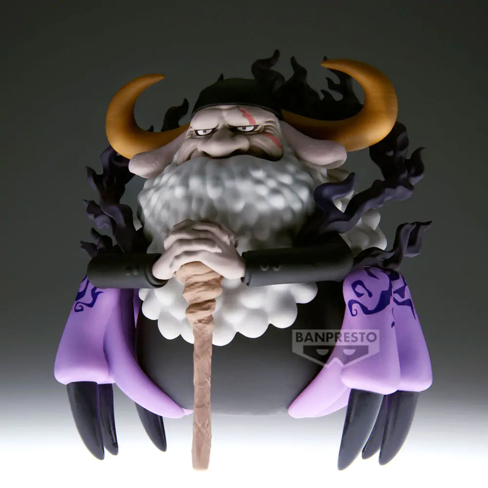 One Piece Mega World Collectable St. Jaygarcia Saturn figure 13cm product photo