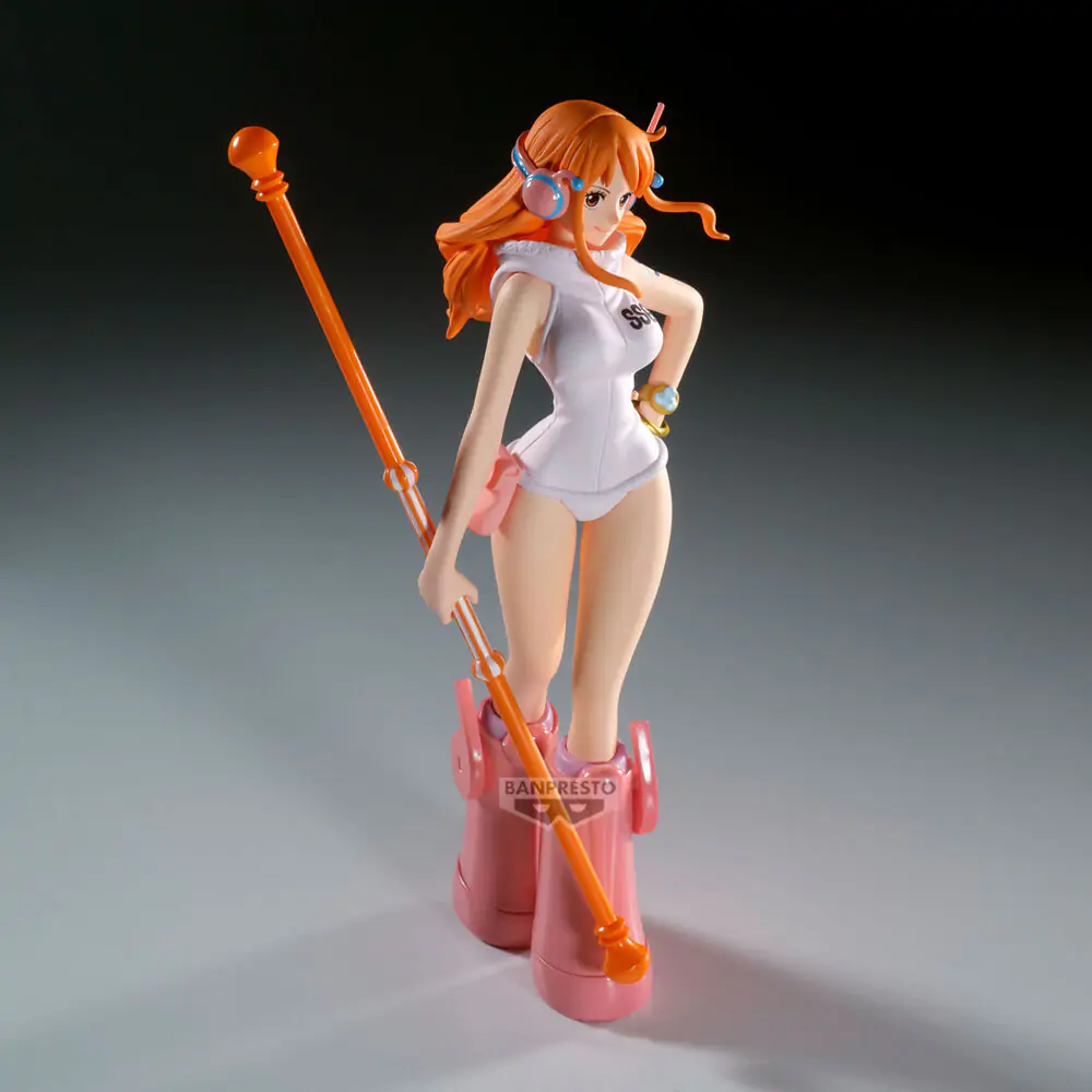 One Piece Nami The Shukko figure 16cm product photo