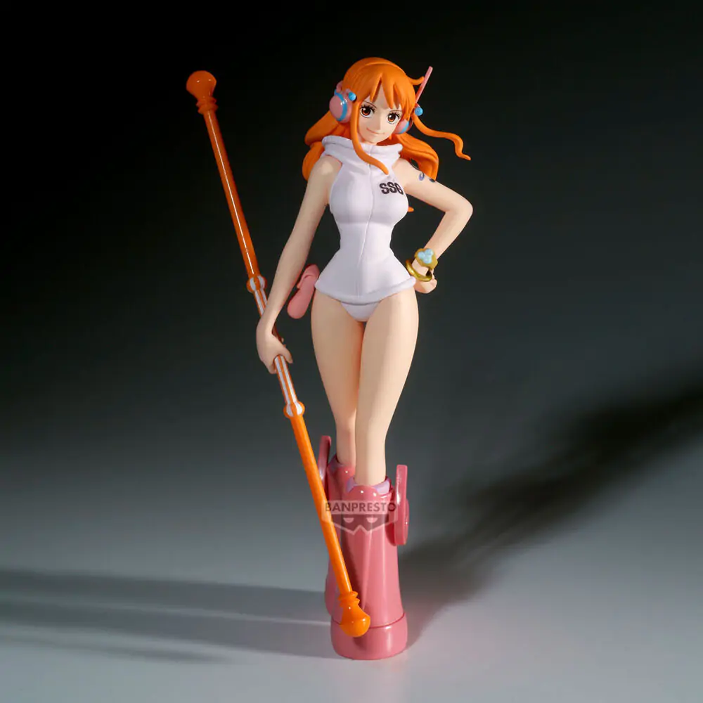 One Piece Nami The Shukko figure 16cm product photo