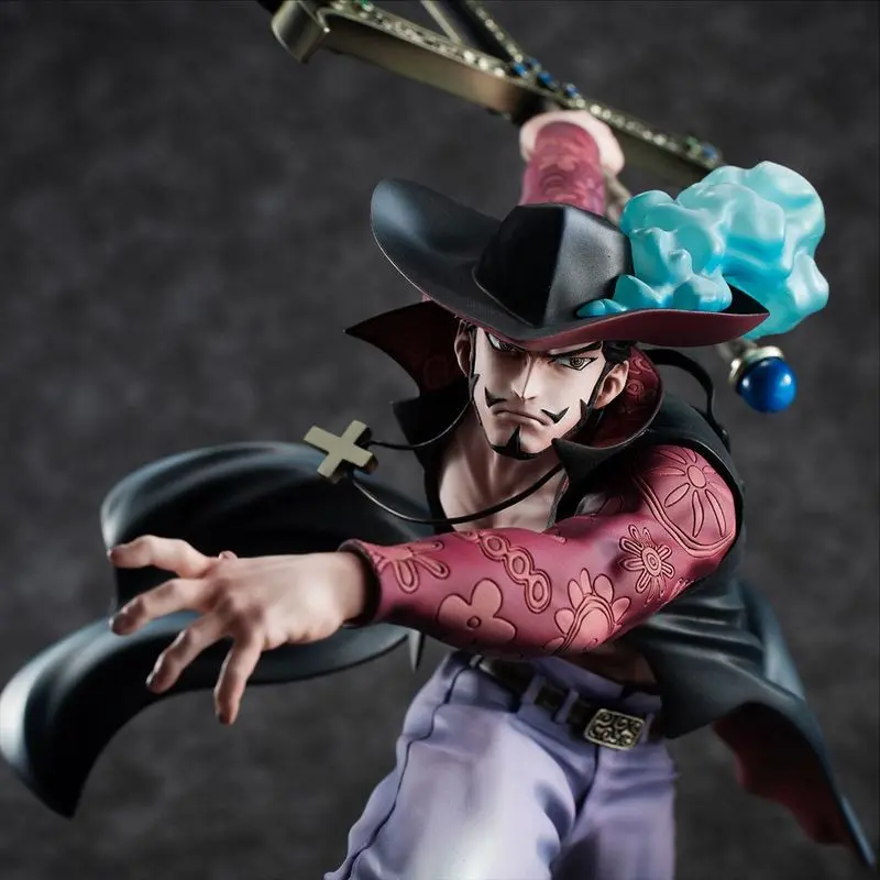 One Piece Neo Maximum Dracule Hawk Eyes Mihawk figure 17cm product photo