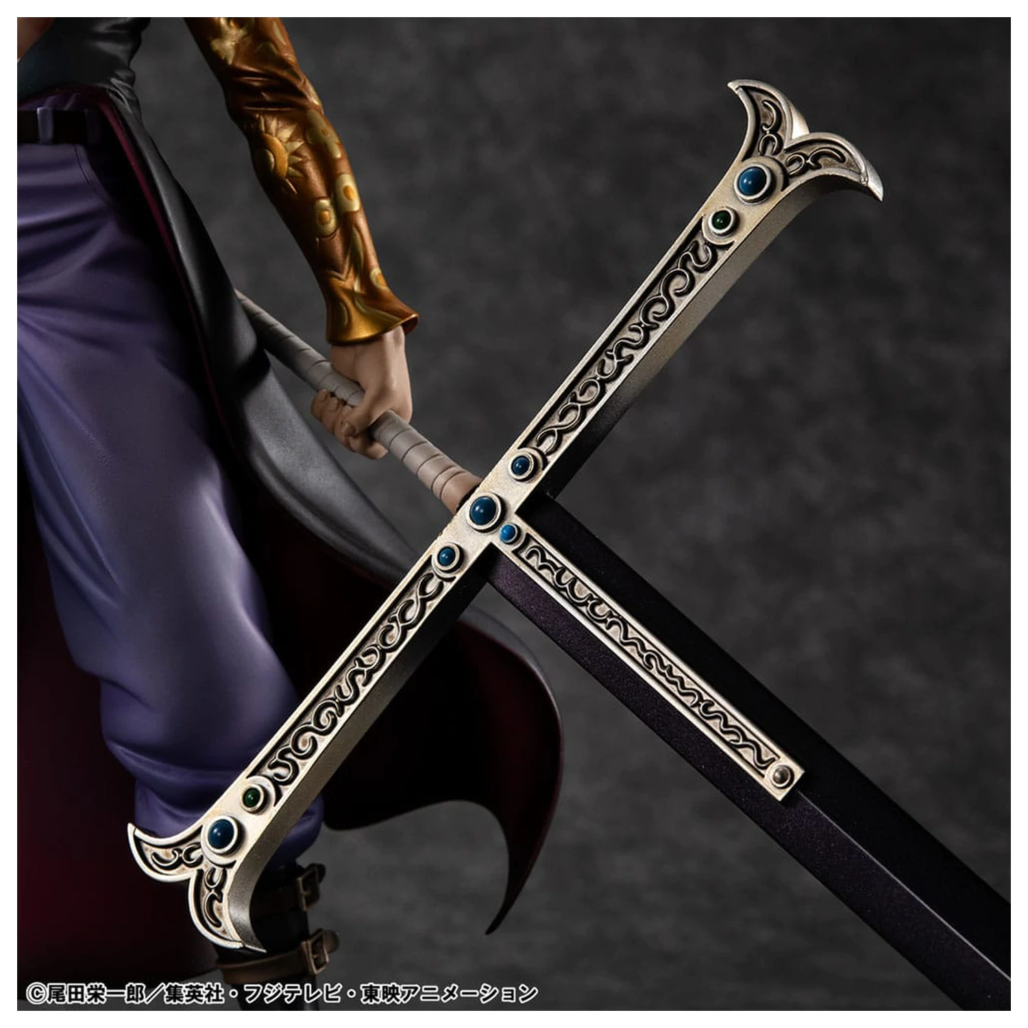 One Piece P.O.P SA-MAXIMUM PVC Statue Hawk Eye Dracule Mihawk Ver. R 29 cm product photo