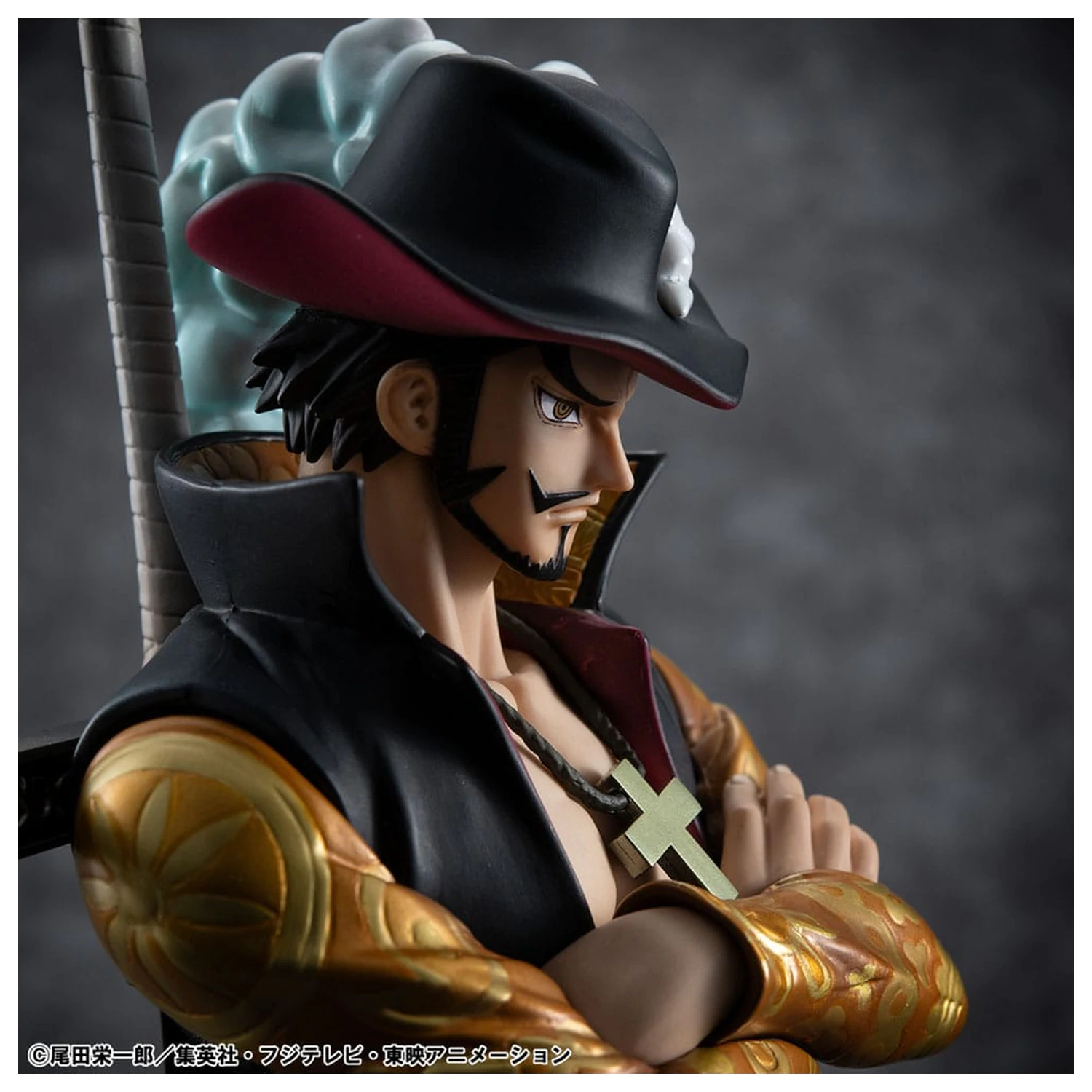 One Piece P.O.P SA-MAXIMUM PVC Statue Hawk Eye Dracule Mihawk Ver. R 29 cm product photo